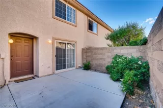 Photo #6: 2097624 Listing 