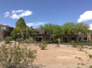 Photo #3: 2097686 Listing 