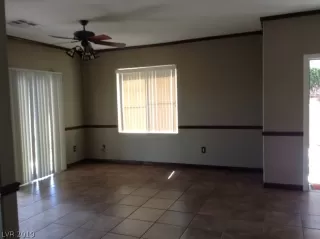 Photo #6: 2097686 Listing 