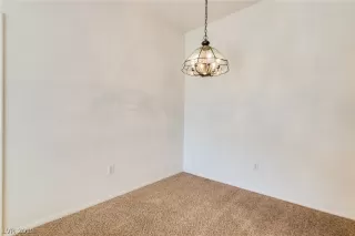 Photo #5: 2097764 Listing 