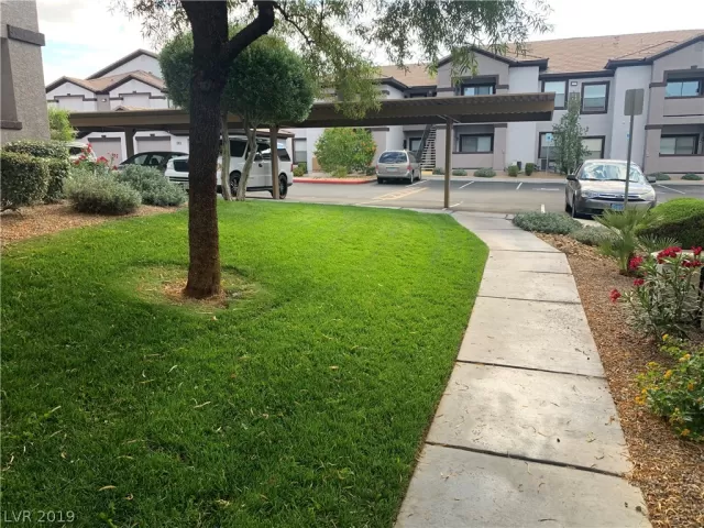 MLS: 2097773 Condo For Sale