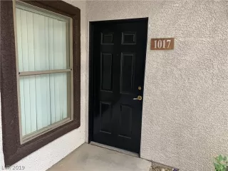 Photo #5: 2097773 Listing