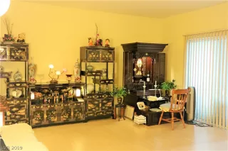 Photo #4: 2097836 Listing