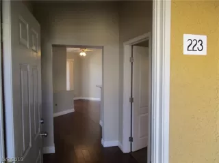 Photo #4: 2097992 Listing 