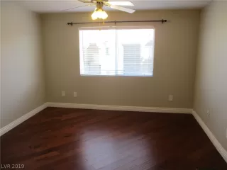 Photo #6: 2097992 Listing 