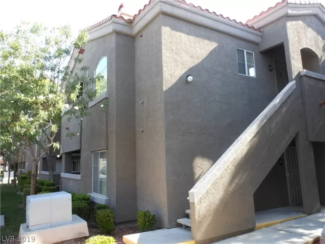 MLS: 2098049 Condo For Sale
