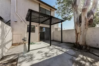 Photo #1: 2098050 Listing