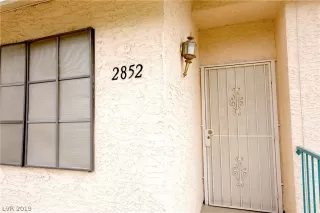 Photo #3: 2098057 Listing