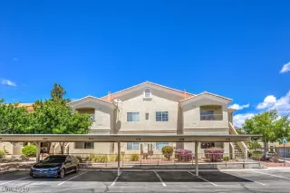 Photo #2: 2098176 Listing 