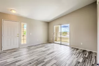 Photo #6: 2098176 Listing 