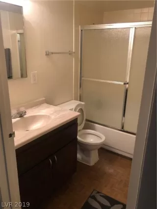 Photo #5: 2098193 Listing 