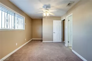 Photo #3: 2098437 Listing 