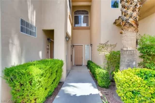 Photo #1: 2098449 Listing