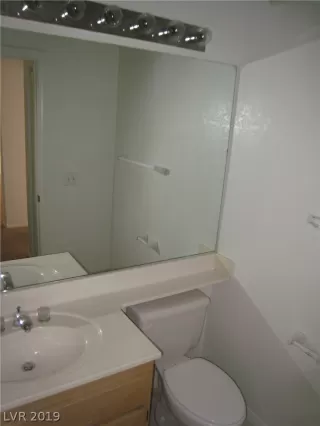 Photo #4: 2098472 Listing 