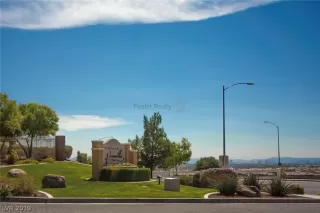 Photo #3: 2098511 Listing