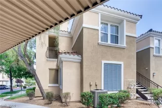 Photo #1: 2098517 Listing