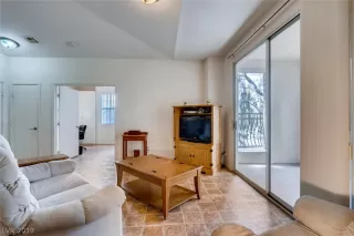 Photo #6: 2098517 Listing