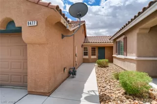 Photo #1: 2098555 Listing 