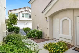 Photo #1: 2098556 Listing