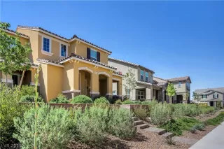 Photo #2: 2098559 Listing 