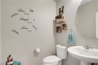 Photo #6: 2098559 Listing 