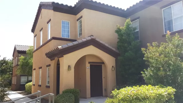 MLS: 2098588 Condo For Sale