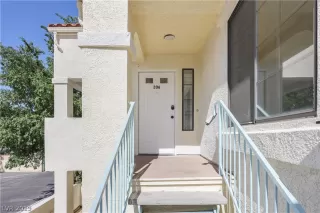 Photo #1: 2098658 Listing 