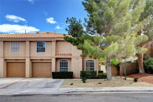 MLS: 2098977 Condo For Sale