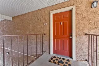 Photo #2: 2099108 Listing