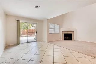 Photo #3: 2099115 Listing