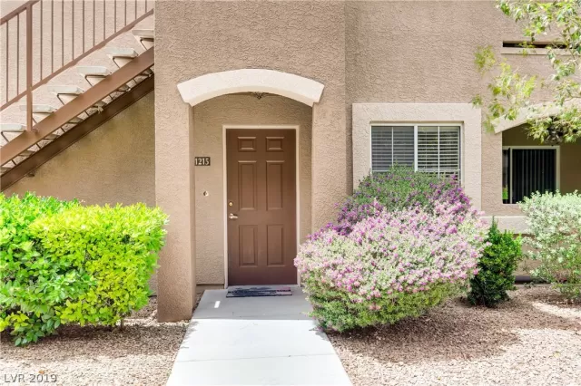 MLS: 2099119 Condo For Sale