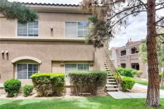 Photo #4: 2099119 Listing