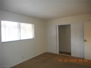 Photo #4: 2099161 Listing 