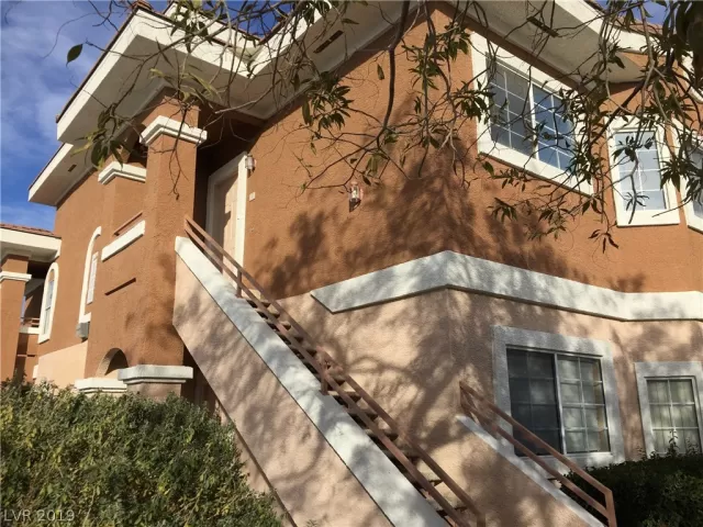 MLS: 2099214 Condo For Sale