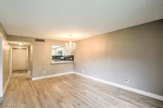 Photo #6: 2099220 Listing 