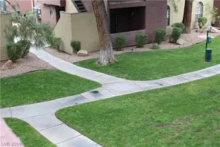 Photo #3: 2099277 Listing