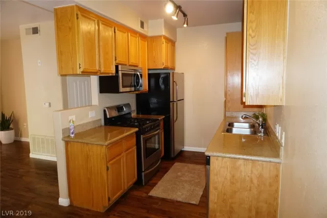 MLS: 2099301 Condo For Sale