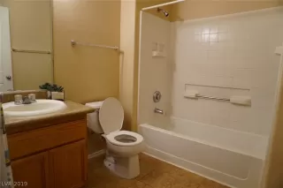 Photo #6: 2099301 Listing 