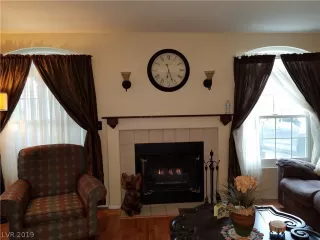 Photo #2: 2099333 Listing 