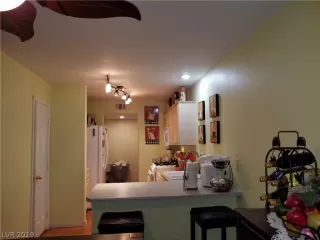 Photo #5: 2099333 Listing 