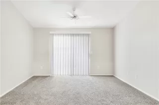 Photo #3: 2099335 Listing 