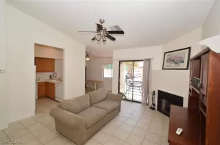 Photo #4: 2099343 Listing 