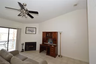 Photo #5: 2099343 Listing 