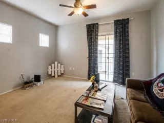 Photo #1: 2099367 Listing 