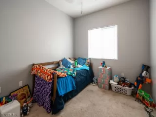 Photo #5: 2099367 Listing 