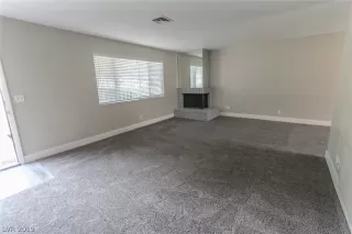 Photo #5: 2099379 Listing 
