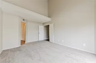 Photo #6: 2099396 Listing 