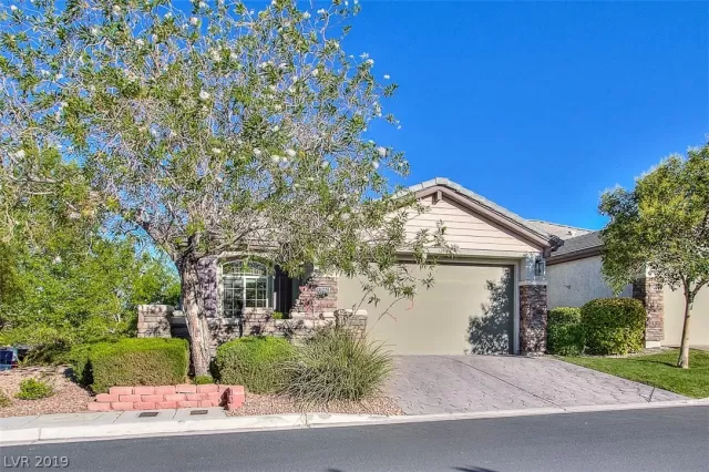 MLS: 2099412 Condo For Sale