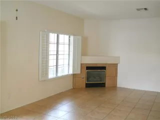 Photo #1: 2099423 Listing 