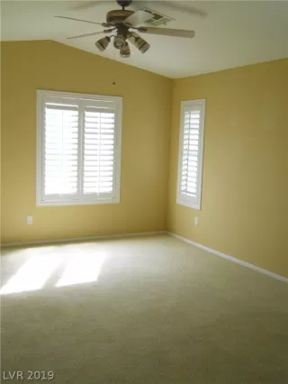 Photo #6: 2099423 Listing 